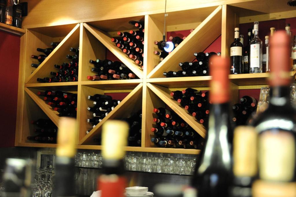 Alessi Hotel Trattoria Дезенцано-дель-Гарда Екстер'єр фото